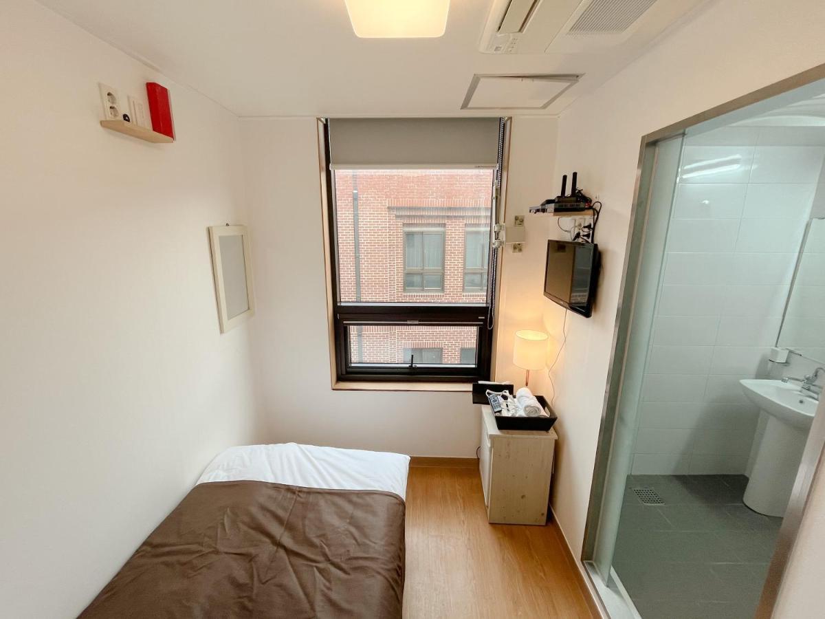 K9 Myeongdong Hotel Seoul Exterior photo